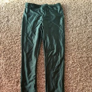 Women’s green leggings/pants